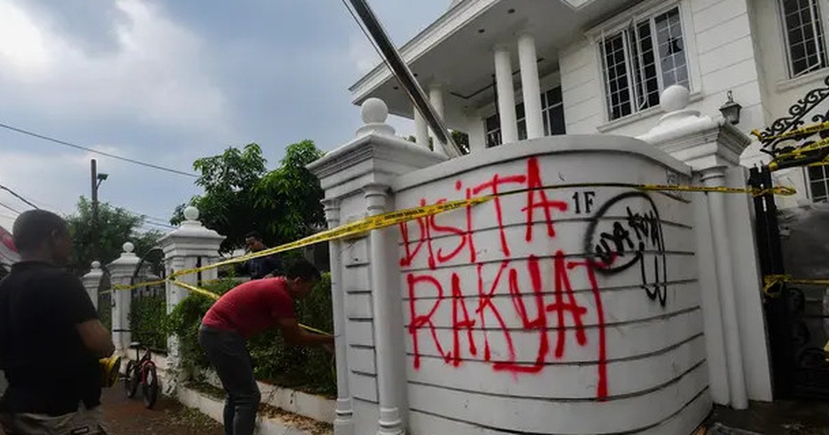 Provokator Hasut Massa Jarah Rumah Uya Kuya, Polisi Bergerak Cepat